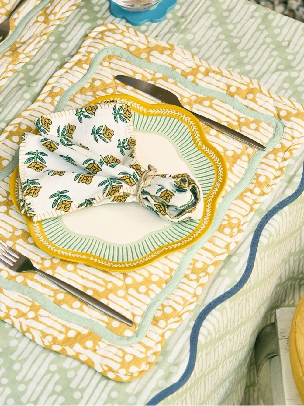 WEST ELM x RHODE 6 pc Batik Cotton Placemats Cottagecore Yellow Green Scalloped